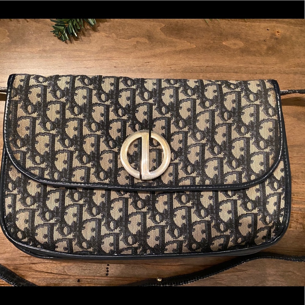 Vintage Dior convertable shoulderbag/Clutch